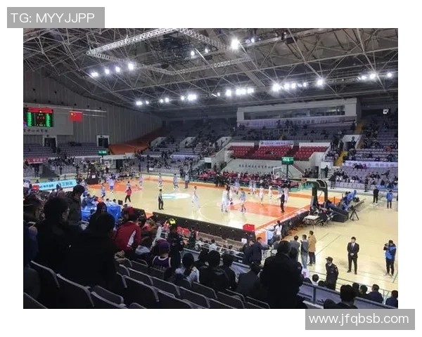 成都篮球队与北京篮球队赛后复盘分析双方战术意识与表现差异