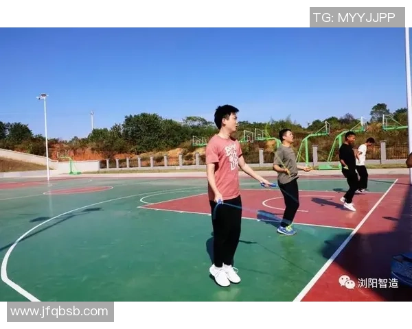 南京足球队耐力争议引发热议球迷与专家各执己见探讨球队未来发展方向